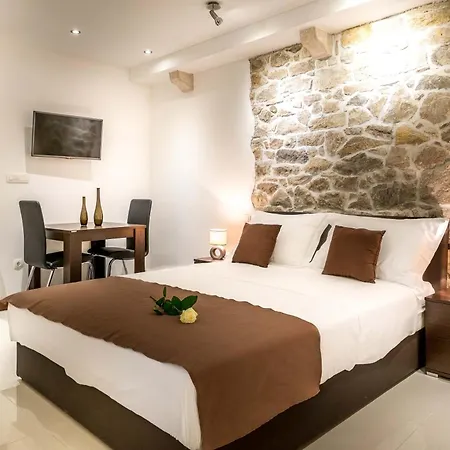 Oasis Apartment *