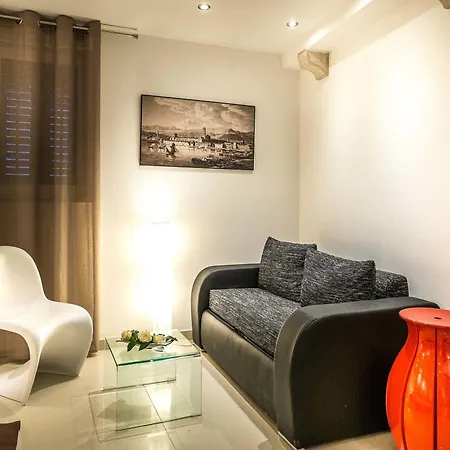 Oasis Lejlighed
