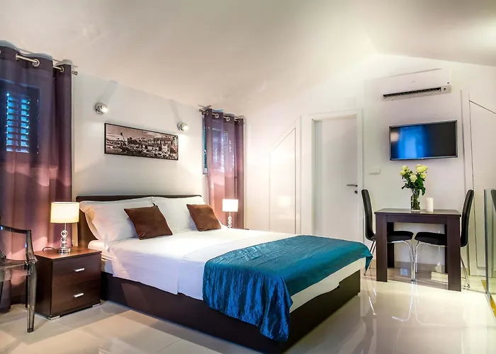 Oasis Апартаменты *